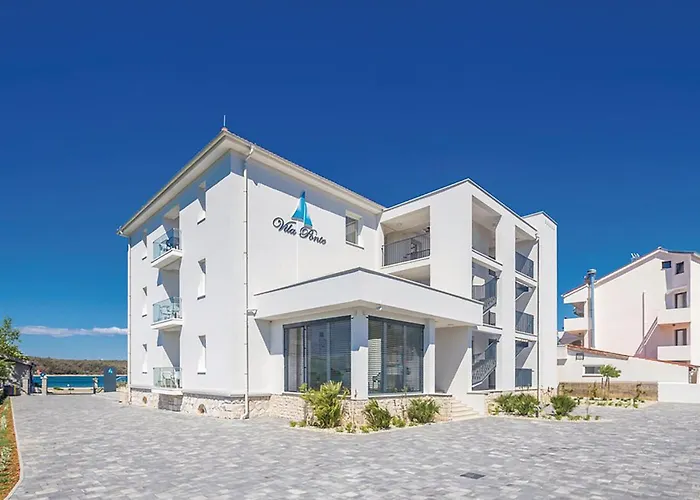 Apartman 1 Bedroom Lovely In